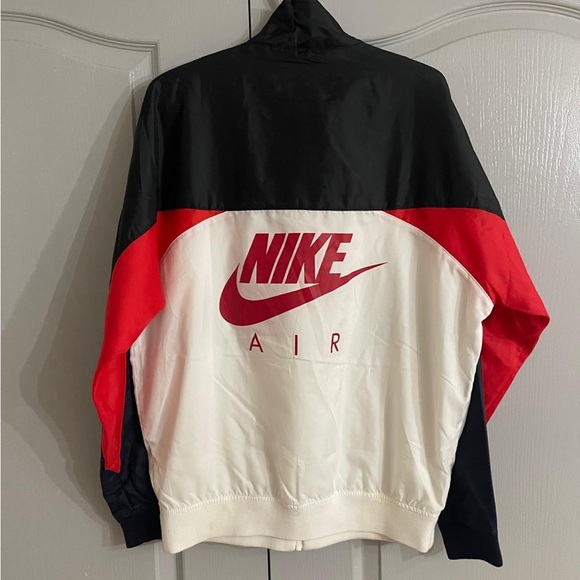 90s Jordan windbreaker - Picture 2 of 2